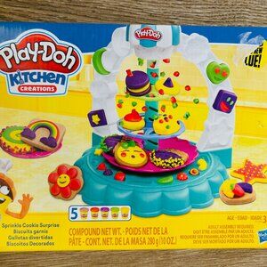 Play-doh Kitchen creations Sprinkle Cookie Suprise **without doh**